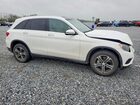 2017 Mercedes-benz Glc 300 White vin: WDC0G4JB0HF167996