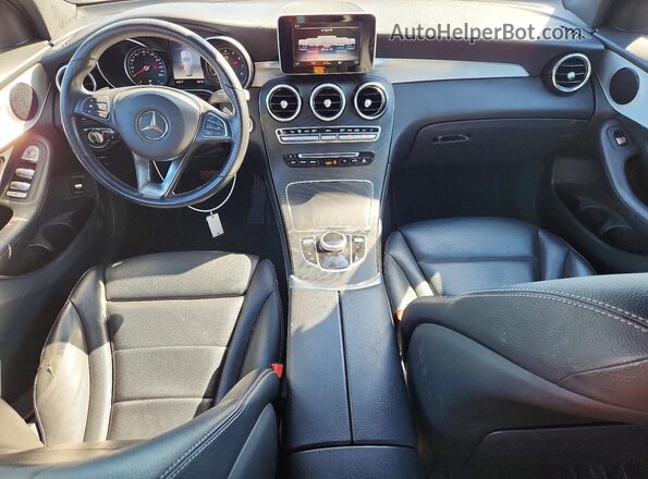 WDC0G4JB0KF641663 2019 MERCEDES-BENZ GLC-CLASS White Առջևի վահանակի տեսք