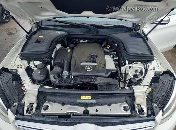 WDC0G4JB1GF047980 2016 MERCEDES-BENZ GLC-CLASS White Engine compartment view