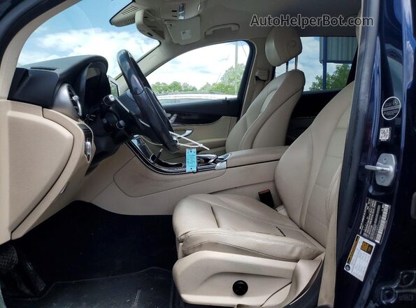 WDC0G4JB5GF026727 2016 MERCEDES-BENZ GLC-CLASS Blue Front interior view