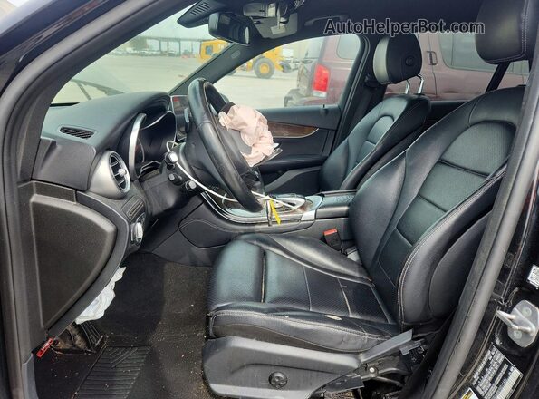 WDC0G4JB6HV011452 2017 MERCEDES-BENZ GLC-CLASS Black წინა სალონის ხედი