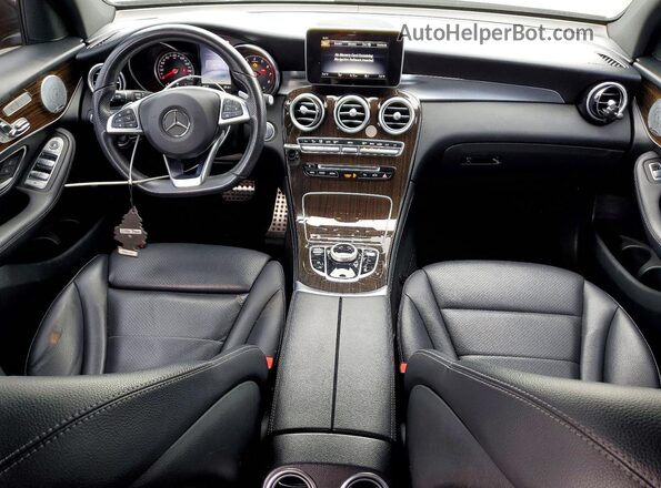 WDC0G4JB6JV071172 2018 MERCEDES-BENZ GLC-CLASS Черный Вид панели приборов