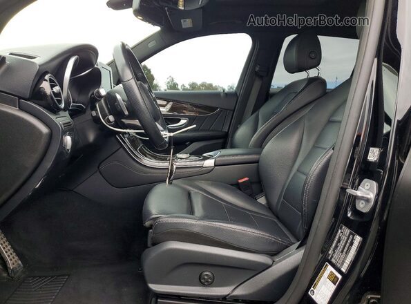 WDC0G4JB6JV071172 2018 MERCEDES-BENZ GLC-CLASS Черный Вид салона спереди