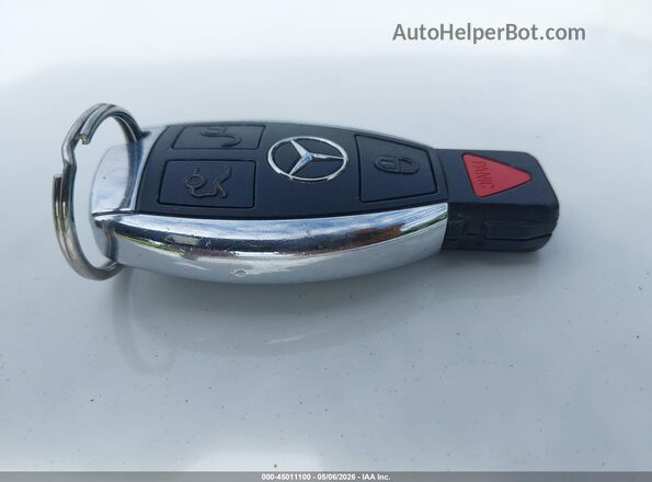 WDC0G4JB8JV052283 2018 MERCEDES-BENZ GLC 300 Белый Вид панели приборов