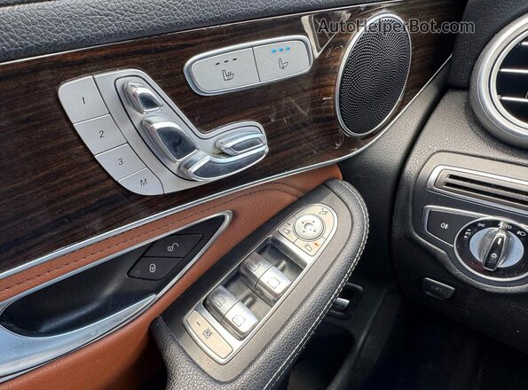 WDC0G4KB0GF050254 2016 MERCEDES-BENZ GLC-CLASS White Widok wnętrza z tyłu