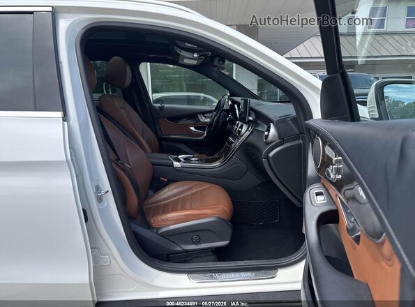 WDC0G4KB0GF050254 2016 MERCEDES-BENZ GLC 300 Белый Вид салона спереди