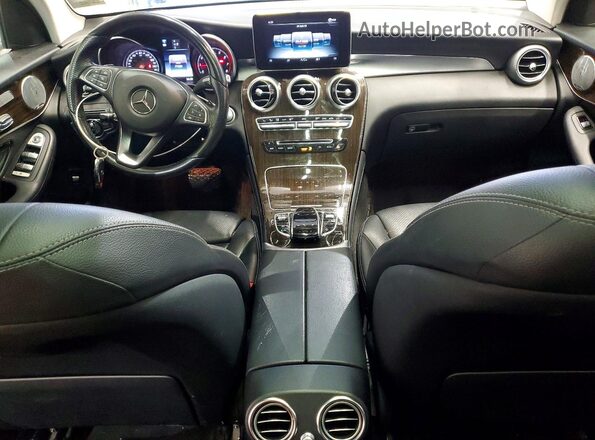 WDC0G4KB0GF103681 2016 MERCEDES-BENZ GLC-CLASS Серебряный Вид панели приборов