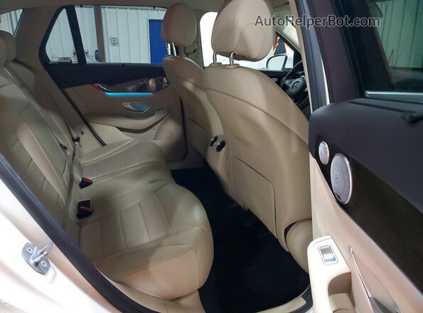 WDC0G4KB0HF255459 2017 MERCEDES-BENZ GLC-CLASS White Vista interior trasera