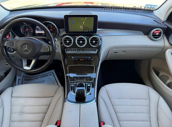 WDC0G4KB4GF093284 2016 MERCEDES-BENZ GLC-CLASS Black Вид щитка приладів