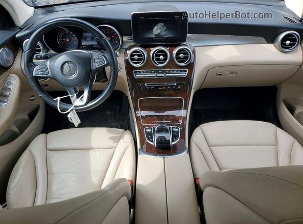 WDC0G4KB4HF130240 2017 MERCEDES-BENZ GLC-CLASS Черный Вид панели приборов