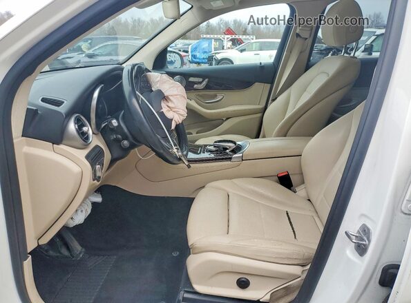 WDC0G4KB4HF238700 2017 MERCEDES-BENZ GLC-CLASS White Սալոնի դիմացի տեսք