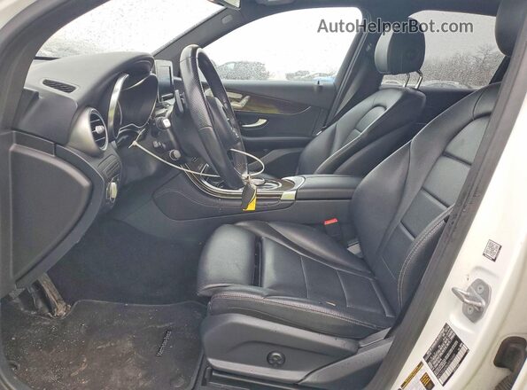 WDC0G4KB4JV076045 2018 MERCEDES-BENZ GLS White Front interior view