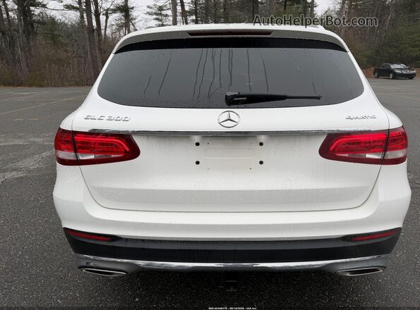 WDC0G4KB4KV136679 2019 MERCEDES-BENZ GLC-CLASS Белый Вид панели приборов