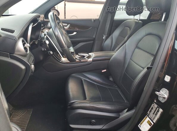WDC0G4KB6HF115738 2017 MERCEDES-BENZ GLC-CLASS Черный Вид салона спереди