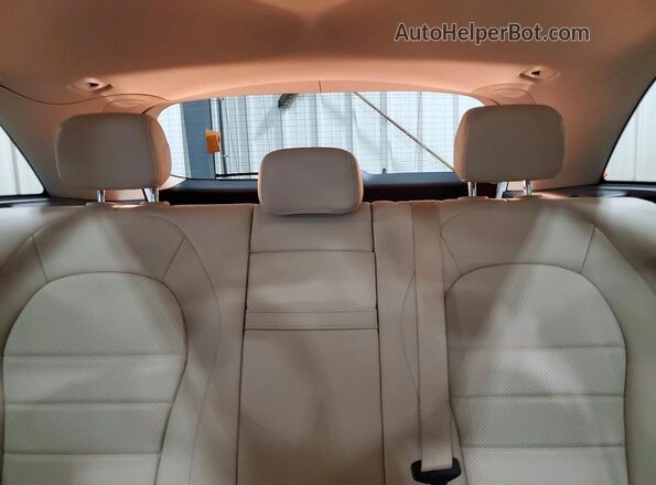 WDC0G4KB6JV035531 2018 MERCEDES-BENZ GLC-CLASS Белый Вид задних сидений