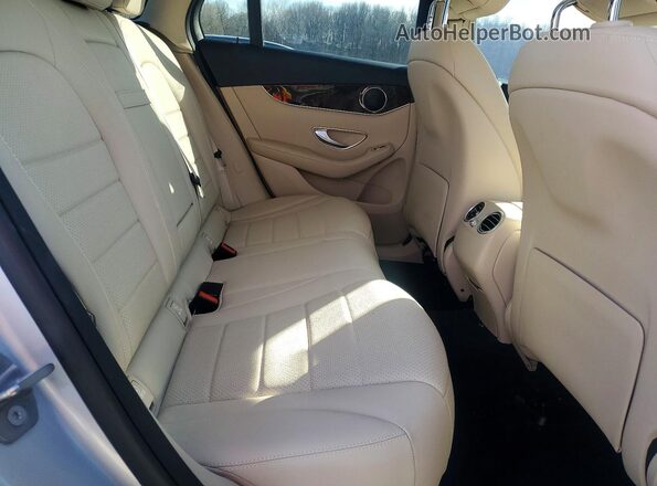 WDC0G4KB9KV162453 2019 MERCEDES-BENZ GLC-CLASS Серебряный Вид задней части салона