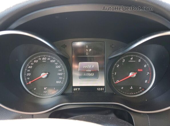 WDC0G4KBXK1005490 2019 MERCEDES-BENZ GLC-CLASS Black Instrument cluster view
