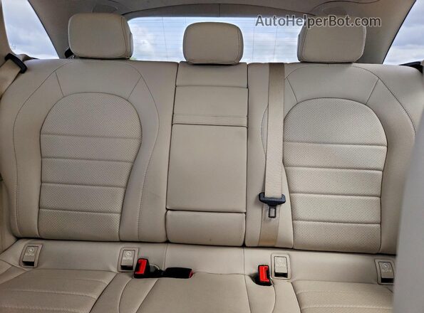 WDC0G5EB7KF619580 2019 MERCEDES-BENZ GLC-CLASS Black Widok tylnych siedzeń
