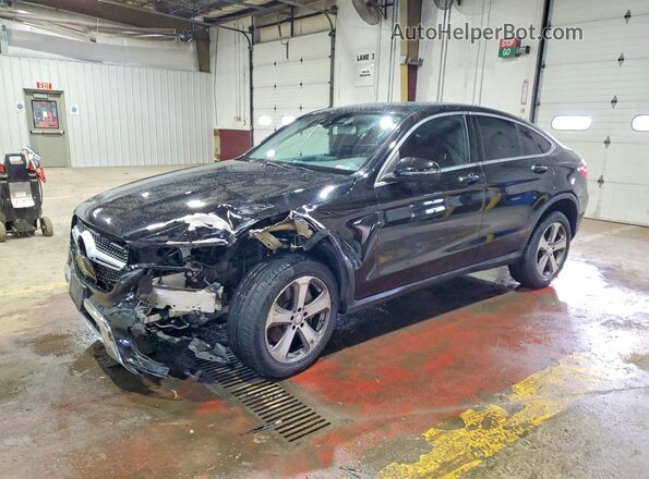 WDC0J4KB1HF188405 2017 MERCEDES-BENZ GLC-CLASS Черный Передняя левая четверть