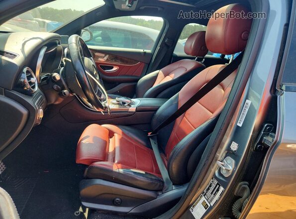 WDC0J4KB8HF231301 2017 MERCEDES-BENZ GLC-CLASS Серебряный Вид салона спереди