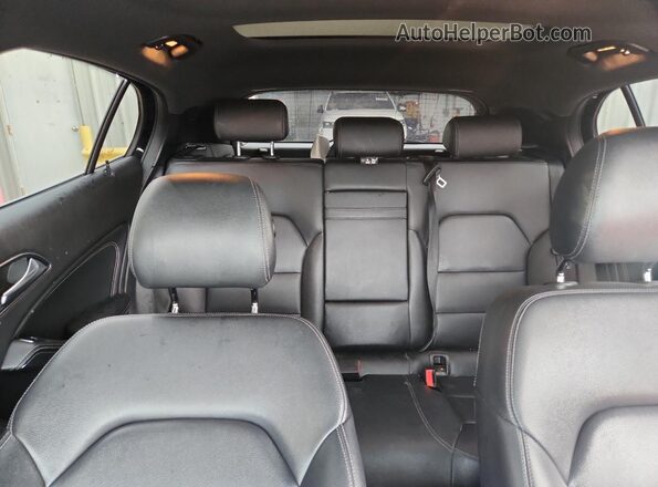 WDCTG4EB0JJ450098 2018 MERCEDES-BENZ GLA Black Вид задніх сидінь