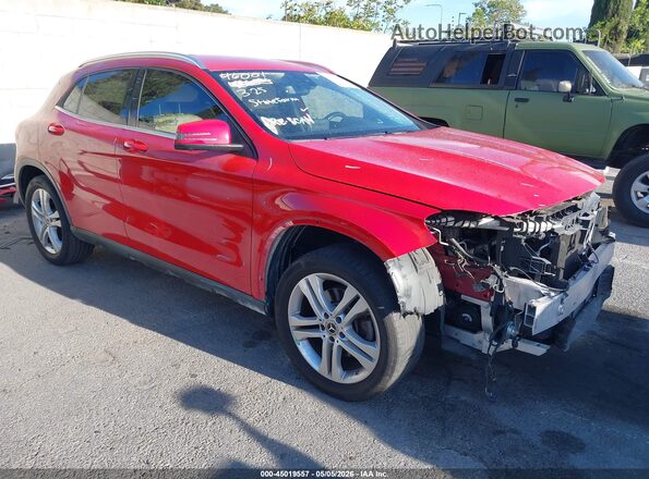WDCTG4EB0JJ479374 2018 MERCEDES-BENZ GLA 250 Красный Передняя правая четверть