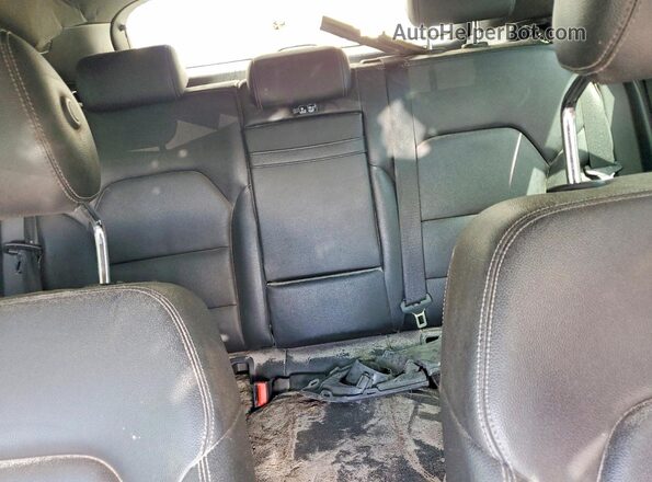 WDCTG4EB0JJ515385 2018 MERCEDES-BENZ GLA Black Հետևի նստատեղերի տեսք