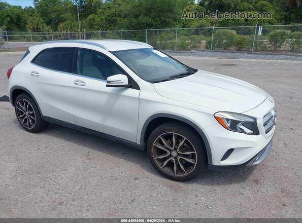 WDCTG4EB1GJ223222 2016 MERCEDES-BENZ GLA 250 White Przód prawy