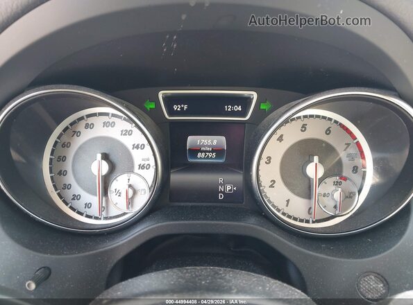 WDCTG4EB1GJ223222 2016 MERCEDES-BENZ GLA 250 White Widok tylnych siedzeń