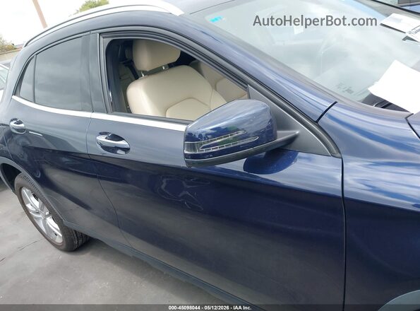 WDCTG4EB1HJ305713 2017 MERCEDES-BENZ GLA 250 Синий Панорамный вид салона 360°
