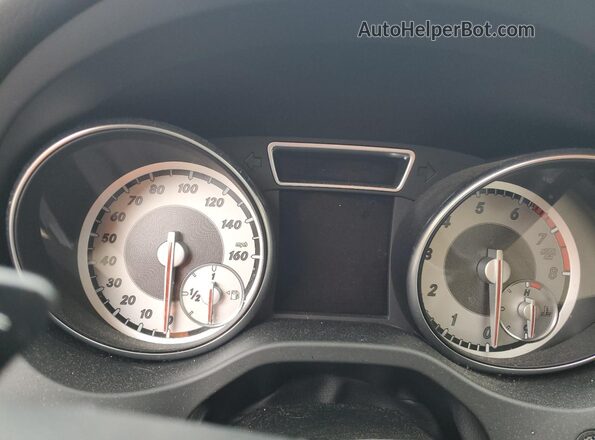 WDCTG4EB1HJ327310 2017 MERCEDES-BENZ GLA Black Vista del cuadro de instrumentos