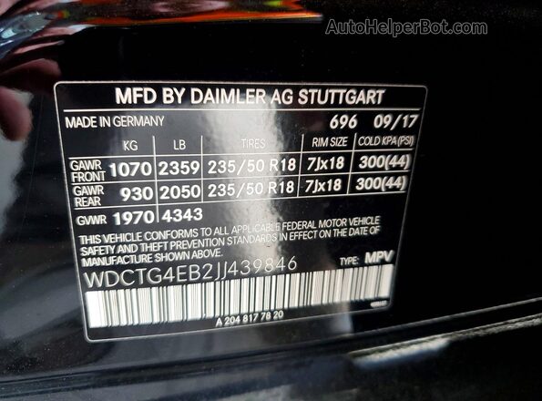 WDCTG4EB2JJ439846 2018 MERCEDES-BENZ GLA Black Widok komory silnika