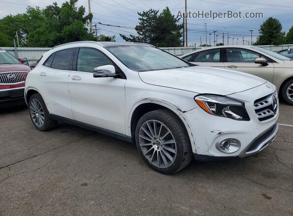 WDCTG4EB3JJ479482 2018 MERCEDES-BENZ GLA White Przód prawy