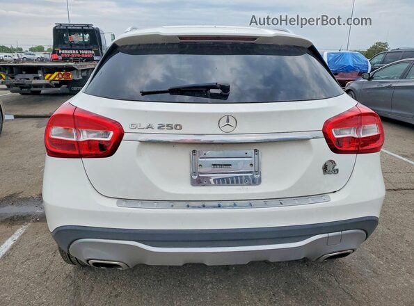 WDCTG4EB3JJ479482 2018 MERCEDES-BENZ GLA White Widok z tyłu