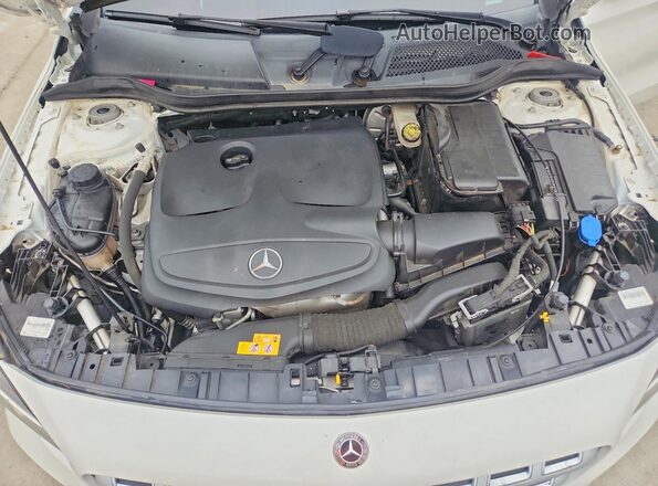 WDCTG4EB3KU016631 2019 MERCEDES-BENZ GLA White Widok komory silnika
