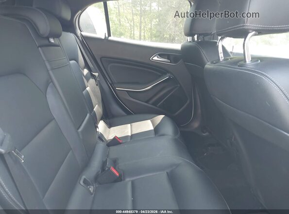 WDCTG4EB5KU020292 2019 MERCEDES-BENZ GLA 250 White Вид наклейки з VIN-кодом
