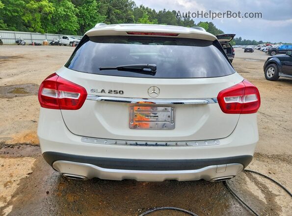 WDCTG4EB8JJ393309 2018 MERCEDES-BENZ GLA White Widok z tyłu