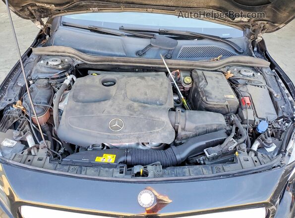 WDCTG4EB9GJ225669 2016 MERCEDES-BENZ GLA Black Rear interior view