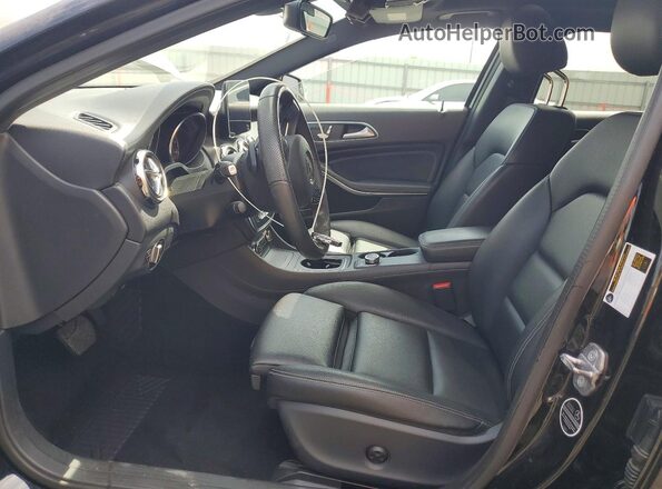 WDCTG4EB9KU018738 2019 MERCEDES-BENZ GLA Black Front interior view