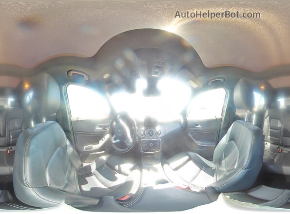 WDCTG4EBXGJ234705 2016 MERCEDES-BENZ GLA Black Vista interior de 360 grados