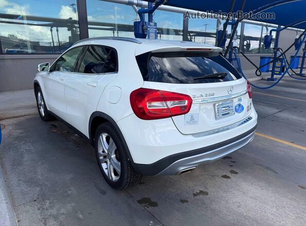 WDCTG4EBXGJ256753 2016 MERCEDES-BENZ GLA White Задня права чверть