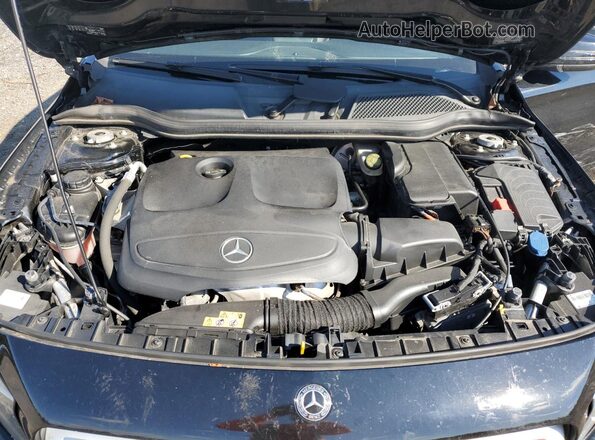 WDCTG4GB4JJ442941 2018 MERCEDES-BENZ GLA Черный Вид задней части салона