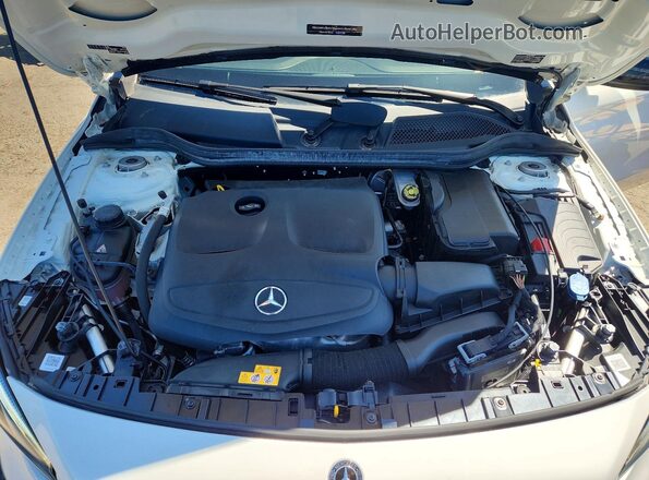 WDCTG4GB6KJ618700 2019 MERCEDES-BENZ GLA White Вид підкапотного простору