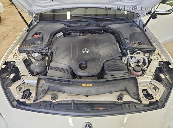 WDD2J5JB2KA046371 2019 MERCEDES-BENZ CLS-CLASS Белый Вид задней части салона