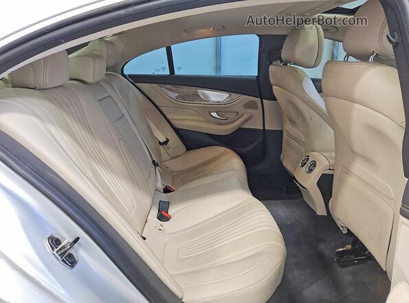 WDD2J5JB9KA027722 2019 MERCEDES-BENZ CLS-CLASS Silver Widok tylnych siedzeń