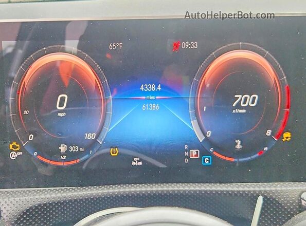 WDD3G4EB3LW037710 2020 MERCEDES-BENZ A Black Vista del cuadro de instrumentos