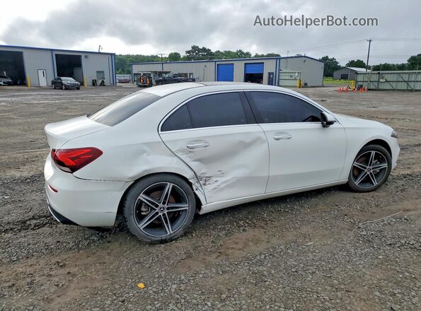 WDD3G4EB7KW000724 2019 MERCEDES-BENZ A White უკანა მარჯვენა