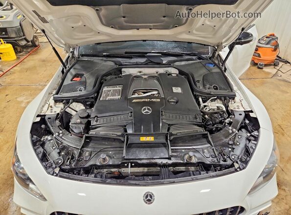 WDD7X8KB4KA006748 2019 MERCEDES-BENZ AMG White Սալոնի հետևի տեսք