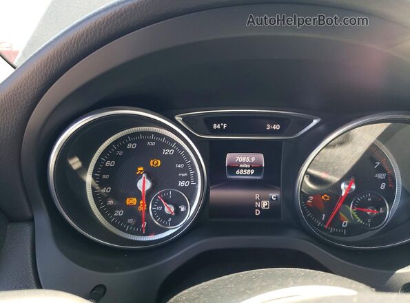 WDDSJ4EB0JN639822 2018 MERCEDES-BENZ CLA-CLASS Black Widok zestawu wskaźników