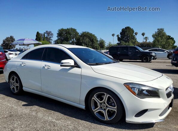 WDDSJ4EB4JN619637 2018 MERCEDES-BENZ CLA-CLASS White Передня права чверть